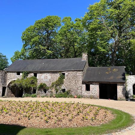 Manoir Du Menec Chambre Le Folgoet Buitenkant foto